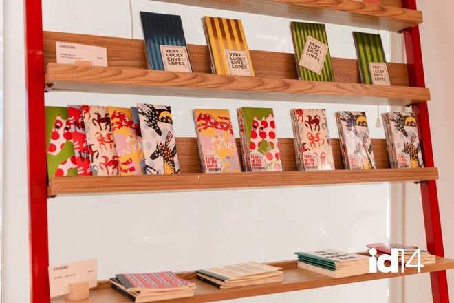 &ldquo;B&aacute;n qu&agrave; lưu niệm m&agrave; kh&aacute;ch chốt đơn h&agrave;ng chục triệu&rdquo; - B&ecirc;n trong hệ sinh th&aacute;i 150 nghệ sĩ Việt của OHQUAO v&agrave; tham vọng vươn ra quốc tế- Ảnh 4.