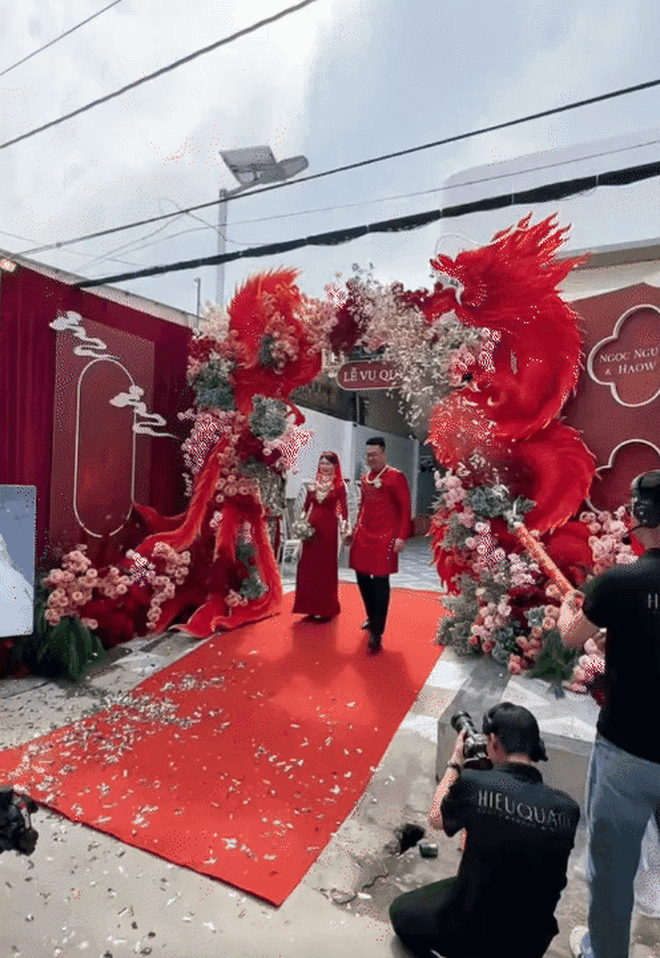 C&ocirc; d&acirc;u miền T&acirc;y lấy chồng Singapore: Hồi m&ocirc;n 57 c&acirc;y v&agrave;ng, sổ đỏ 11 tỷ, tổng gi&aacute; trị ai nghe cũng cho&aacute;ng v&aacute;ng- Ảnh 1.