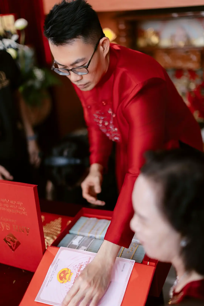 C&ocirc; d&acirc;u miền T&acirc;y lấy chồng Singapore: Hồi m&ocirc;n 57 c&acirc;y v&agrave;ng, sổ đỏ 11 tỷ, tổng gi&aacute; trị ai nghe cũng cho&aacute;ng v&aacute;ng- Ảnh 10.