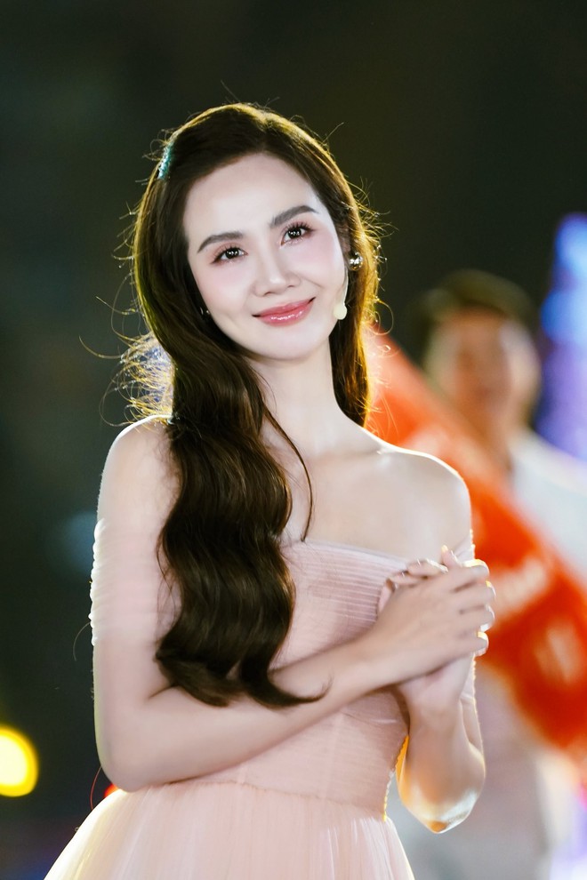 Kim Tae Hee, Song Hye Kyo v&agrave; loạt mỹ nh&acirc;n đều c&oacute; chung điểm n&agrave;y tr&ecirc;n gương mặt: BS thẩm mỹ n&oacute;i đ&oacute; l&agrave; mấu chốt tạo n&ecirc;n kh&iacute; chất phụ nữ- Ảnh 5.