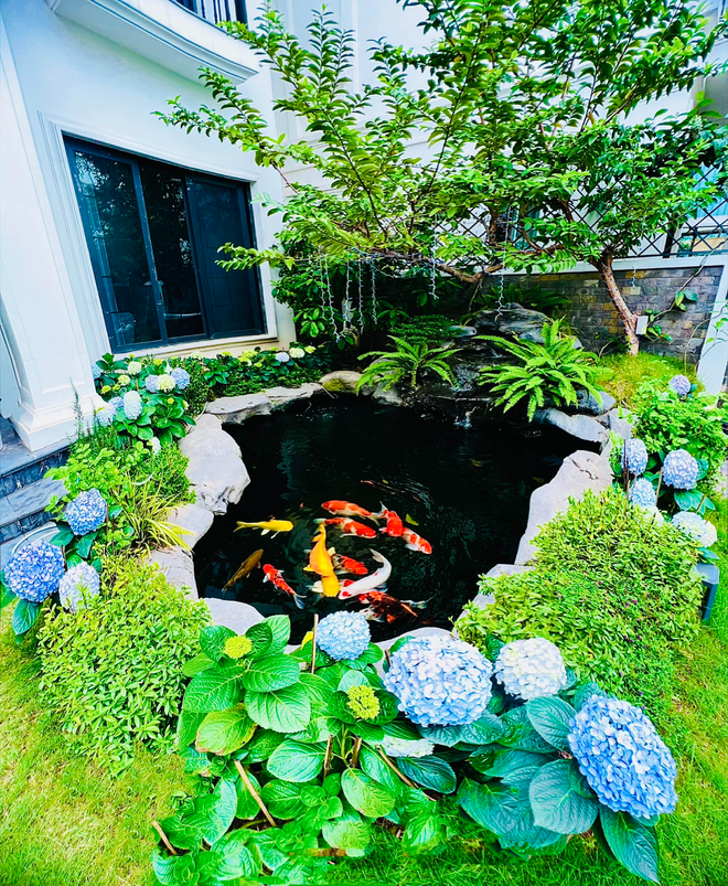 G&oacute;c chưa từng h&eacute; lộ trong biệt thự 60 tỷ của "nữ diễn vi&ecirc;n gi&agrave;u nhất miền Bắc"- Ảnh 8.