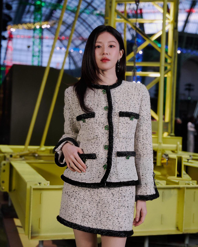 Mỹ nữ mặt xinh như b&uacute;p b&ecirc;, mặc đẹp kh&ocirc;ng cần cố, chuẩn "s&aacute;ch mẫu" cho chị em tham khảo- Ảnh 5.