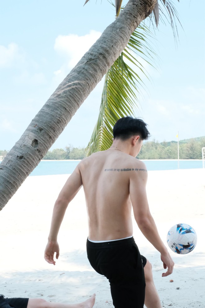 H&igrave;nh xăm của Đ&igrave;nh Bắc- Ảnh 3.