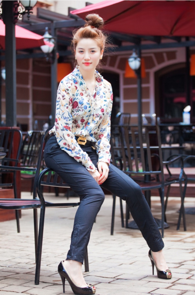 Qu&aacute; khứ dậy s&oacute;ng của Meo Meo- Ảnh 2.