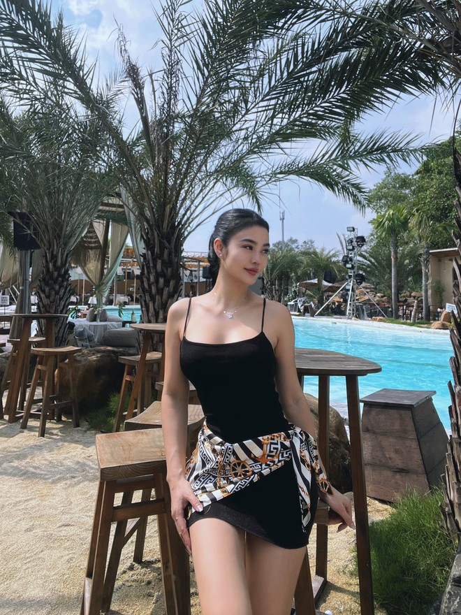 16 năm trước của dàn mỹ nhân không app, chơi hệ chiến: Giờ nhìn lại vẫn sang và "khác bọt"- Ảnh 10. 16 năm trước của dàn mỹ nhân không app, chơi hệ chiến: Giờ nhìn lại vẫn sang và "khác bọt"- Ảnh 10.