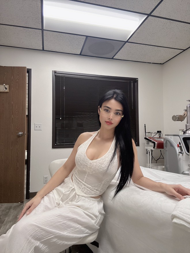 16 năm trước của dàn mỹ nhân không app, chơi hệ chiến: Giờ nhìn lại vẫn sang và "khác bọt"- Ảnh 9. 16 năm trước của dàn mỹ nhân không app, chơi hệ chiến: Giờ nhìn lại vẫn sang và "khác bọt"- Ảnh 9.