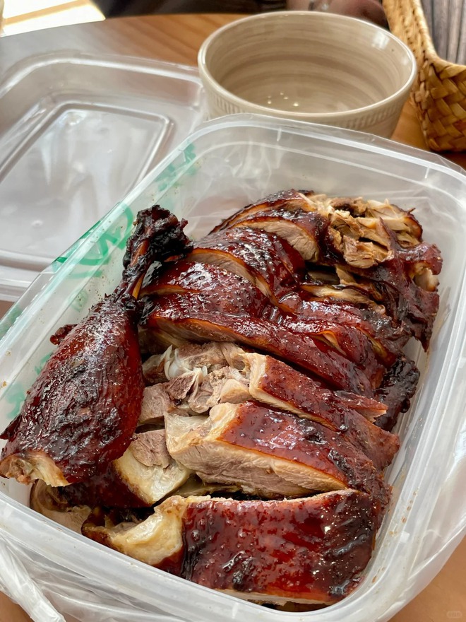 Ngỡ ngàng với 6 đặc sản nức tiếng vùng miệt vườn cổ kính: Giao thoa ẩm thực thú vị, từ món thanh tao đến "nặng mùi" đều gây nghiện- Ảnh 5. Ngỡ ngàng với 6 đặc sản nức tiếng vùng miệt vườn cổ kính: Giao thoa ẩm thực thú vị, từ món thanh tao đến "nặng mùi" đều gây nghiện- Ảnh 5.