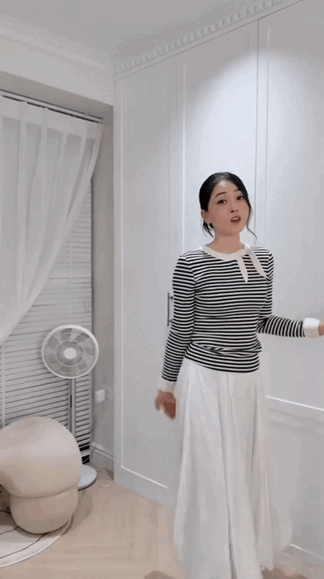 D&agrave;n "nam thần Vbiz" đ&atilde; đẹp lại gi&agrave;u, sống đời xa hoa: Người ở biệt thự 70 tỷ, người sở hữu penthouse c&oacute; s&acirc;n vườn hồ c&aacute;- Ảnh 11.