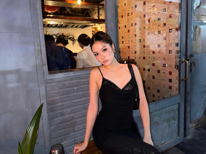 Ch&acirc;n dung hội n&agrave;ng thơ "thế hệ mới" đang y&ecirc;u c&aacute;c nam thần Vbiz: Kh&ocirc;ng đ&ograve;i "danh phận" nhưng sơ hở l&agrave; lộ hint hẹn h&ograve;- Ảnh 8.