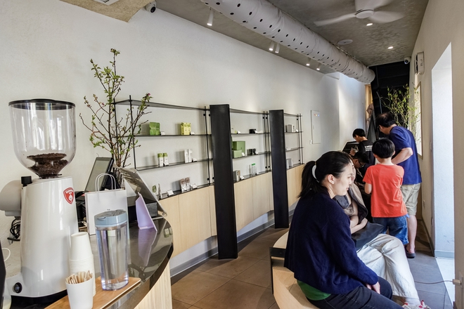 H&agrave;ng matcha đắt nhất nh&igrave; Việt Nam c&acirc;n từng vi&ecirc;n đ&aacute; khi pha chế, th&aacute;ng n&agrave;o cũng c&oacute; chuy&ecirc;n gia về kiểm tra- Ảnh 3.