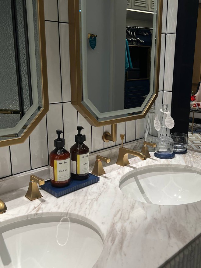 Trải nghiệm La Festa Ph&uacute; Quốc: Bỏ chục triệu một đ&ecirc;m cho resort ngập đồ hiệu đổi lấy khoảnh khắc săn ho&agrave;ng h&ocirc;n điểm 10- Ảnh 12.