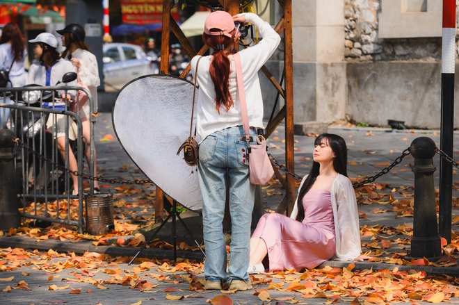 Ăn chơi cho hết tháng Giêng, mùa săn hoa đã đến khiến cả Hà Nội đứng ngồi không yên- Ảnh 22. Ăn chơi cho hết tháng Giêng, mùa săn hoa đã đến khiến cả Hà Nội đứng ngồi không yên- Ảnh 22.