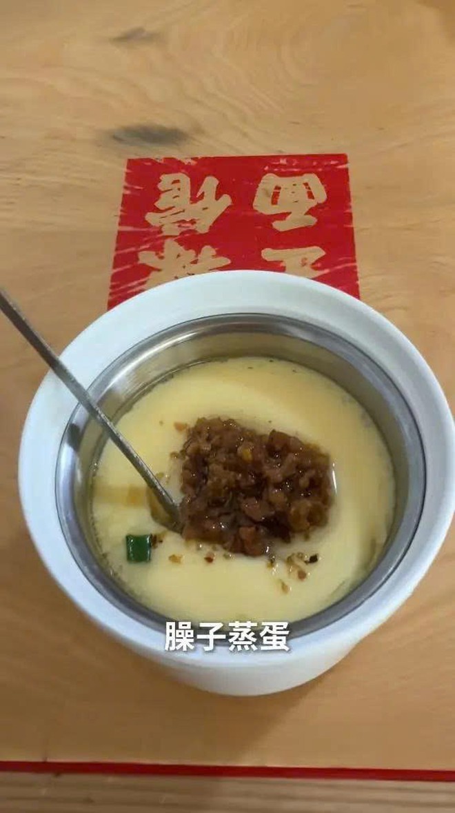 Ca sĩ "c&agrave;n qu&eacute;t" 5 t&ocirc; m&igrave; ở qu&aacute;n lề đường, qu&aacute;n ăn v&ocirc; danh bất ngờ vỡ trận đến mức phải ho&agrave;n tiền - Ảnh 5.