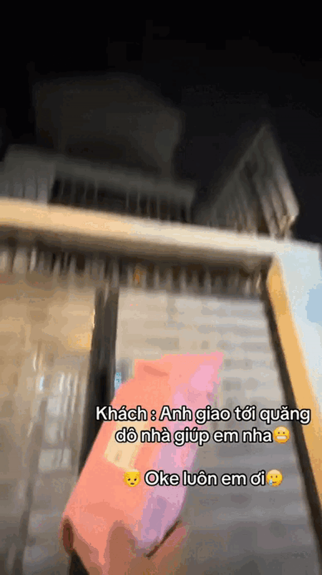 Cảnh n&agrave;y thật quen thuộc: Chỉ shipper v&agrave; kh&aacute;ch ruột mới d&aacute;m l&agrave;m- Ảnh 4.