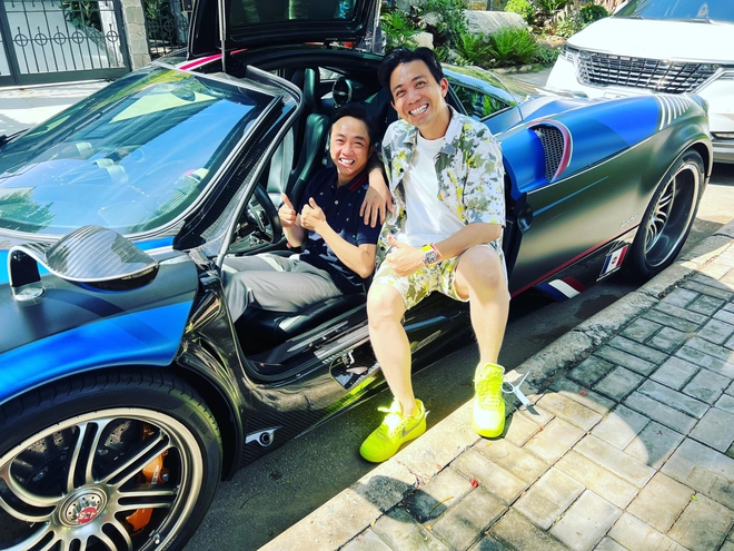 Chuyện g&igrave; tr&ecirc;n m&aacute;y bay m&agrave; Cường Đ&ocirc; La phải "tag" thẳng vợ Minh Nhựa? - Ảnh 7.