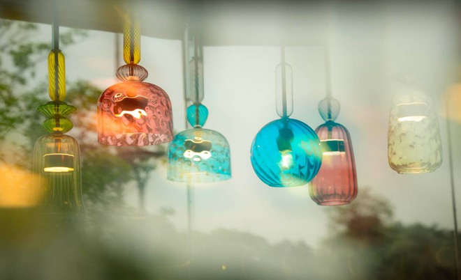 Qu&aacute;n cafe khủng ngay trong khu&ocirc;n vi&ecirc;n trường đại học đẹp nhất Việt Nam: Giao diện "tr&acirc;m anh thế phiệt", gi&aacute; cả c&oacute; đắt đỏ như lời đồn? - Ảnh 6.