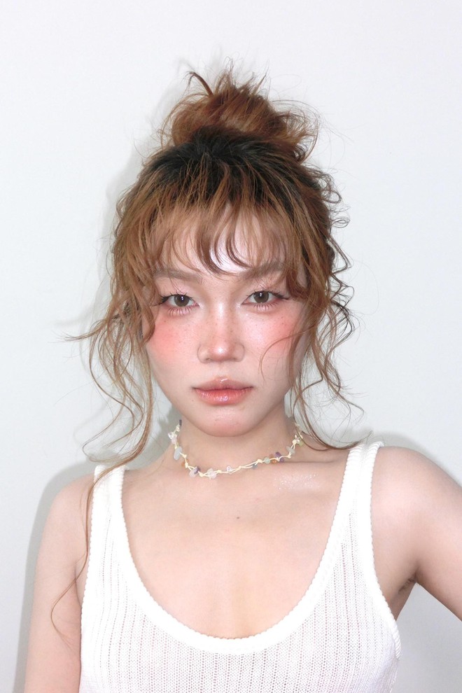 Qu&aacute; kh&oacute; để khen L&ecirc; Thuỵ &ldquo;c&ocirc; c&ocirc; nớt&rdquo; ở hiện tại - Ảnh 9.