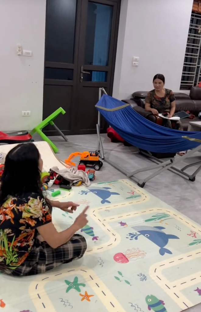 Mẹ đẻ sống chung một nh&agrave; với bố mẹ chồng: B&agrave; ngoại Nghệ An lấy nước mắt của bao người bằng c&aacute;ch n&agrave;y!- Ảnh 8.