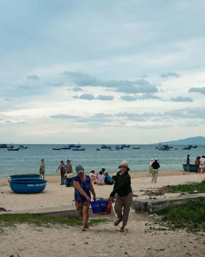 Lễ n&agrave;y đi đ&acirc;u? H&eacute; lộ kế hoạch du lịch ho&agrave;nh tr&aacute;ng của Khoai Lang Thang, Chan La C&agrave; v&agrave; d&agrave;n travel blogger đ&igrave;nh đ&aacute;m - Ảnh 12.