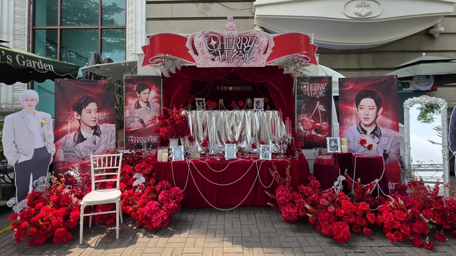 Kh&aacute;ch nhận ph&ograve;ng kh&aacute;ch sạn view thẳng s&acirc;n khấu concert EXO tại TP.HCM: "Nếu biết sẽ thế n&agrave;y th&igrave; t&ocirc;i đ&atilde; chẳng cần mua v&eacute; nữa&hellip;&rdquo; - Ảnh 6.