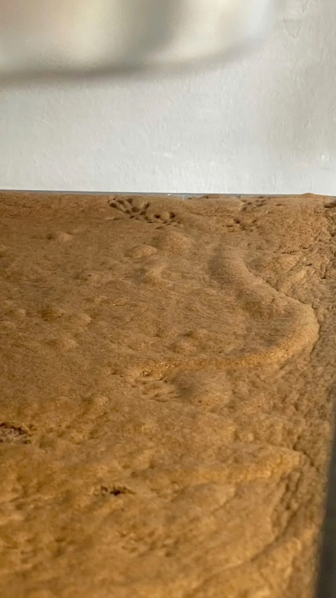 X&ocirc;n xao h&igrave;nh ảnh nghi vấn bếp bẩn tại tiệm b&aacute;nh nổi tiếng H&agrave; Nội, đại diện qu&aacute;n ch&iacute;nh thức l&ecirc;n tiếng - Ảnh 2.