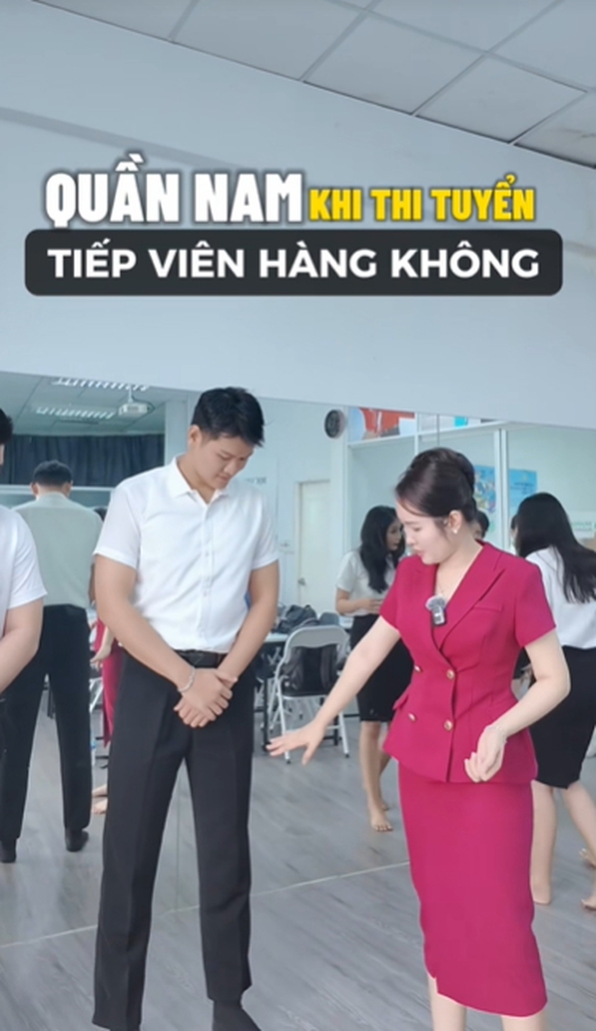 Tất tần tật về &ldquo;l&ograve; luyện thi tiếp vi&ecirc;n h&agrave;ng kh&ocirc;ng&rdquo; ở Việt Nam: Mỗi ng&agrave;y trả lời chục c&acirc;u hỏi phỏng vấn, học tiếng Anh v&agrave; tập catwalk - Ảnh 12.