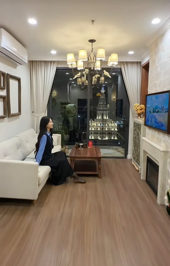 &ldquo;C&ocirc; gi&aacute;o l&agrave; bạn th&acirc;n Quỳnh Kool&rdquo;: 3 năm trước thu nhập 200 triệu/th&aacute;ng, ở căn hộ view nh&igrave;n thẳng ĐH VinUni- Ảnh 9.