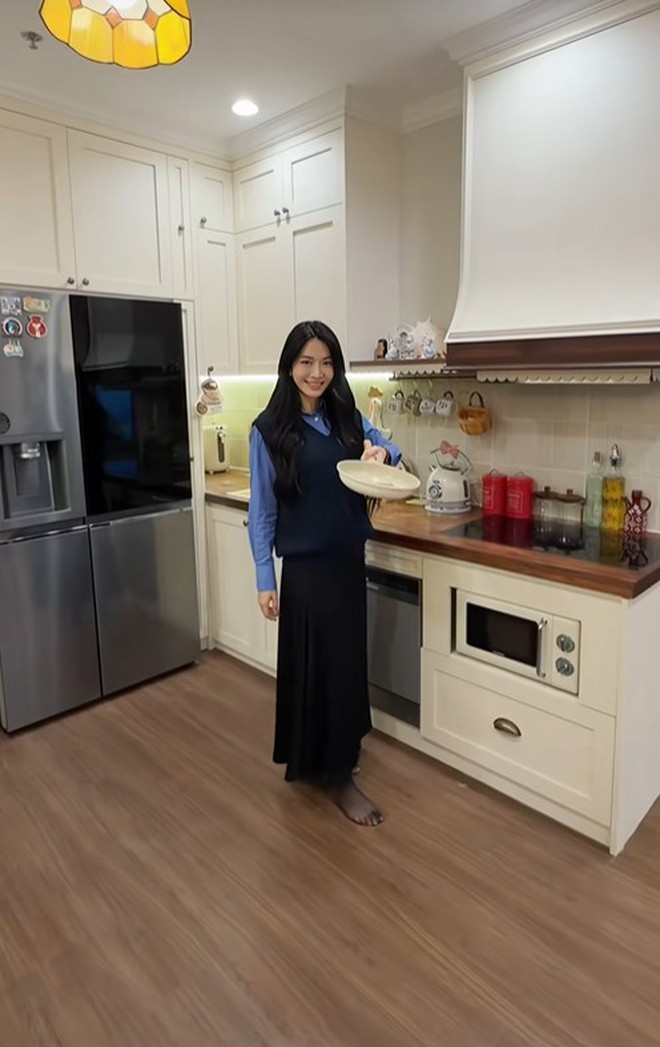 &ldquo;C&ocirc; gi&aacute;o l&agrave; bạn th&acirc;n Quỳnh Kool&rdquo;: 3 năm trước thu nhập 200 triệu/th&aacute;ng, ở căn hộ view nh&igrave;n thẳng ĐH VinUni- Ảnh 8.