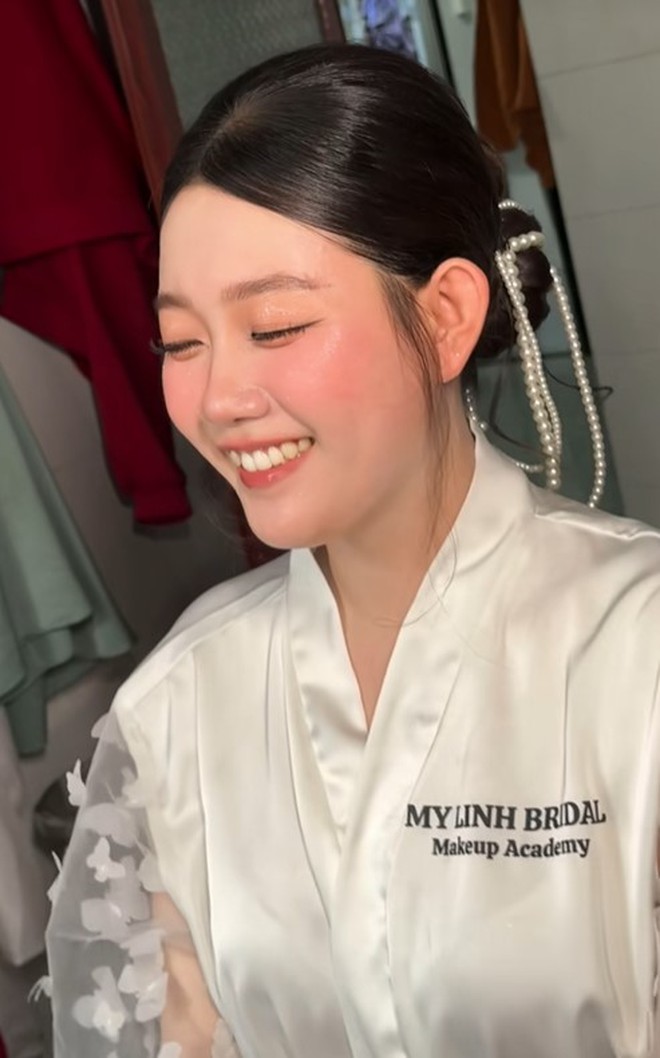 C&ocirc; d&acirc;u của Mũi trưởng Long xuất hiện, concept cưới đậm chất qu&acirc;n nh&acirc;n đang được quan t&acirc;m l&uacute;c n&agrave;y- Ảnh 2.