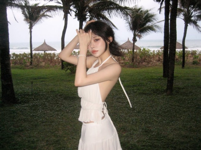 D&agrave;n tiếp vi&ecirc;n h&agrave;ng kh&ocirc;ng, mỹ nh&acirc;n quốc tế đổ bộ ở b&atilde;i biển, resort Ph&uacute; Quốc, Nha Trang- Ảnh 11.