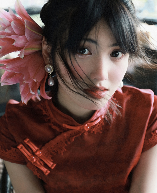 C&ocirc; g&aacute;i nổi tiếng với bộ ảnh chụp ở c&ocirc;ng vi&ecirc;n Thống Nhất: M&igrave;nh kh&ocirc;ng cố để tr&ocirc;ng cổ điển- Ảnh 6.
