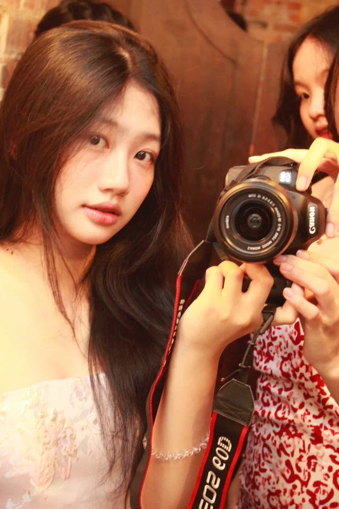 "Bạch nguyệt quang" đến từ Đồng Tháp gây sốt với clip 21 giây trong lớp học - Ảnh 5.