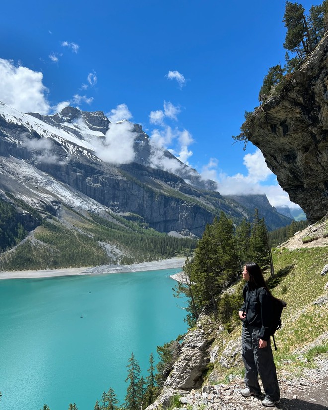 Trekking: Khi người ta trả tiền để chịu khổ, thứ cứu bạn giữa n&uacute;i rừng đ&ocirc;i khi chỉ l&agrave; một đ&ocirc;i tất- Ảnh 14.