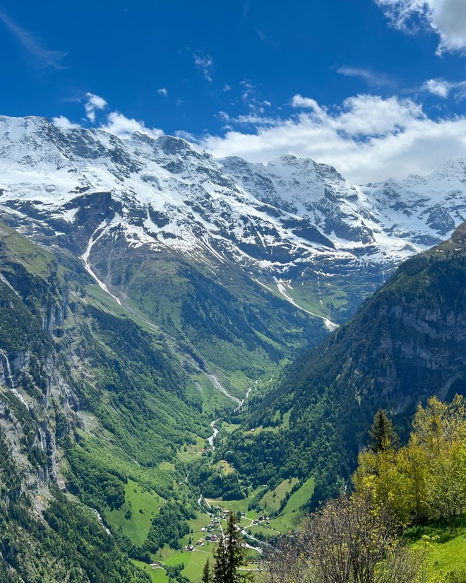 Trekking: Khi người ta trả tiền để chịu khổ, thứ cứu bạn giữa n&uacute;i rừng đ&ocirc;i khi chỉ l&agrave; một đ&ocirc;i tất- Ảnh 12.