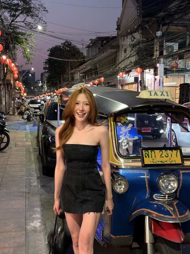 Hội "em ghệ tone hồng" y&ecirc;u rapper: Visual ai cũng xịn, body đẹp nức nở - Ảnh 15.