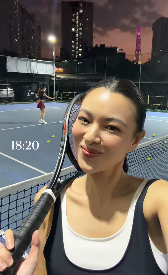 Phát hiện hàng loạt mỹ nhân Việt check-in trở lại trên sân tennis: Môn thể thao của giới “old money” có khác!- Ảnh 7. Phát hiện hàng loạt mỹ nhân Việt check-in trở lại trên sân tennis: Môn thể thao của giới “old money” có khác!- Ảnh 7.