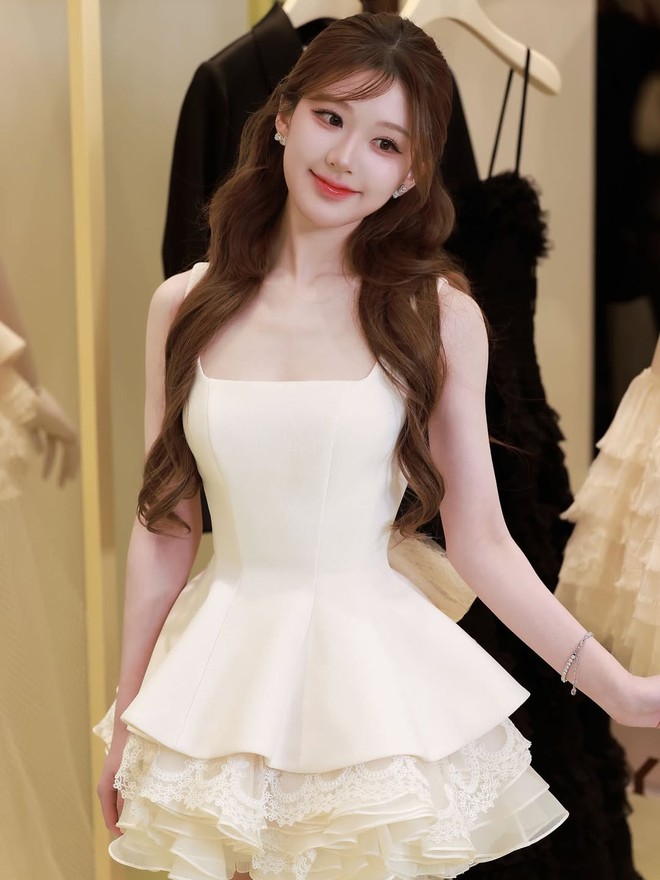 "Th&aacute;nh nữ" Triệu Lộ Tư khiến Taobao hỗn loạn: Sập link mua h&agrave;ng, chủ shop rơi v&agrave;o "trầm cảm"... - Ảnh 4.