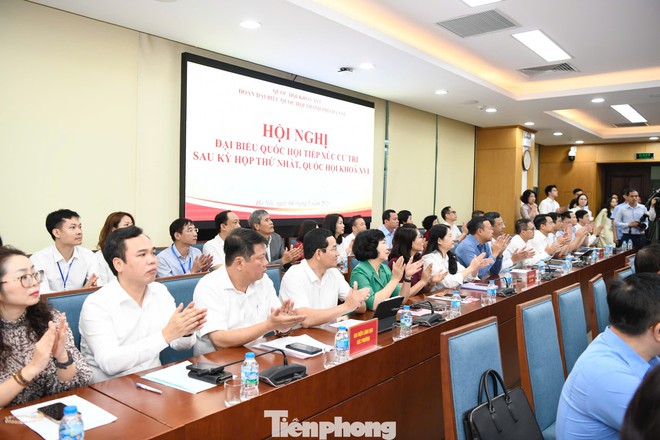 Tổng B&iacute; thư, Chủ tịch nước T&ocirc; L&acirc;m: Thi v&agrave;o lớp 10 c&ograve;n căng thẳng hơn thi đại học - Ảnh 4.
