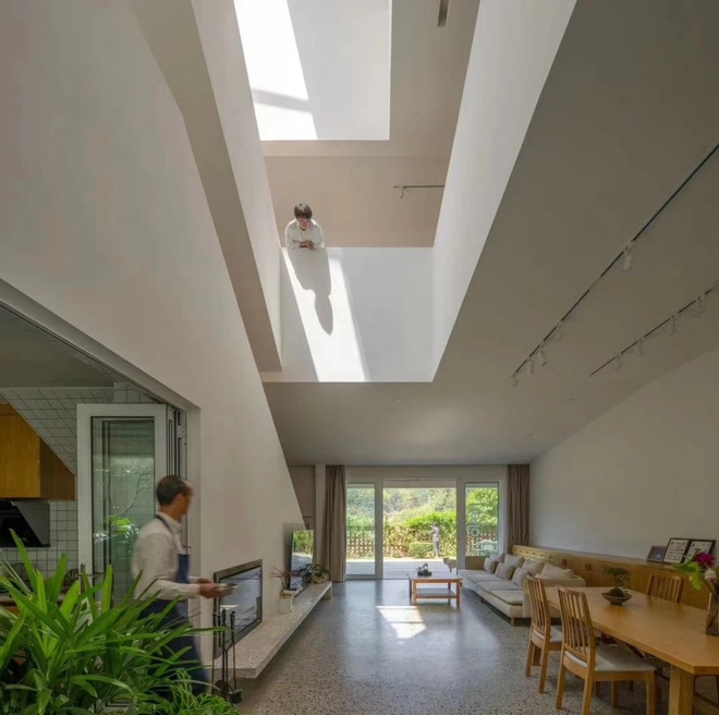 Ch&agrave;ng trai 30 tuổi về qu&ecirc; x&acirc;y nh&agrave; rộng 760m2, 3 tầng: H&agrave;ng x&oacute;m ch&ecirc; 