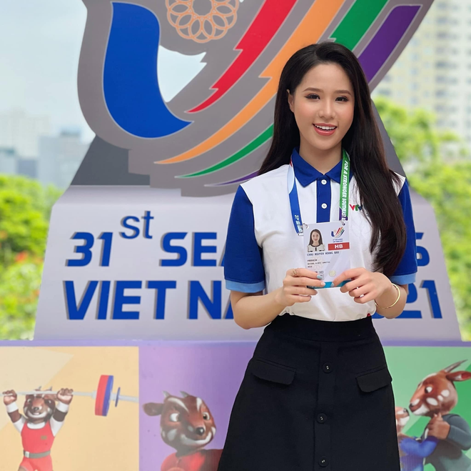 Đầu quân cho VTV sau khi lọt top 10 Hoa hậu, mỹ nhân 1m73 nay dẫn Nóng cùng World Cup: Visual khó đoán tuổi- Ảnh 6. Đầu quân cho VTV sau khi lọt top 10 Hoa hậu, mỹ nhân 1m73 nay dẫn Nóng cùng World Cup: Visual khó đoán tuổi- Ảnh 6.