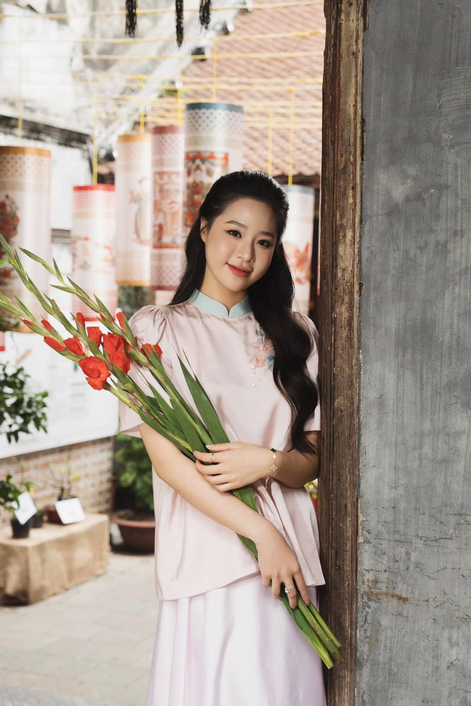 Đầu quân cho VTV sau khi lọt top 10 Hoa hậu, mỹ nhân 1m73 nay dẫn Nóng cùng World Cup: Visual khó đoán tuổi- Ảnh 14. Đầu quân cho VTV sau khi lọt top 10 Hoa hậu, mỹ nhân 1m73 nay dẫn Nóng cùng World Cup: Visual khó đoán tuổi- Ảnh 14.