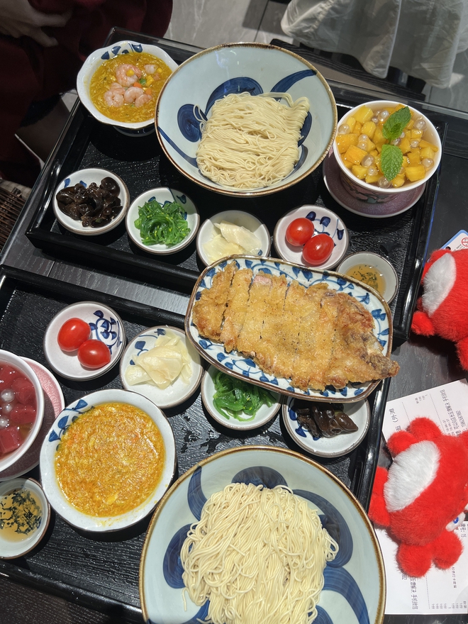 Chỉ có 12 giờ nhưng trót "luỵ" Thượng Hải: Ăn lẩu thực tế ảo, xuyên không về vườn nhà Minh và săn hoàng hôn ở Hoàng Phố - Ảnh 26.