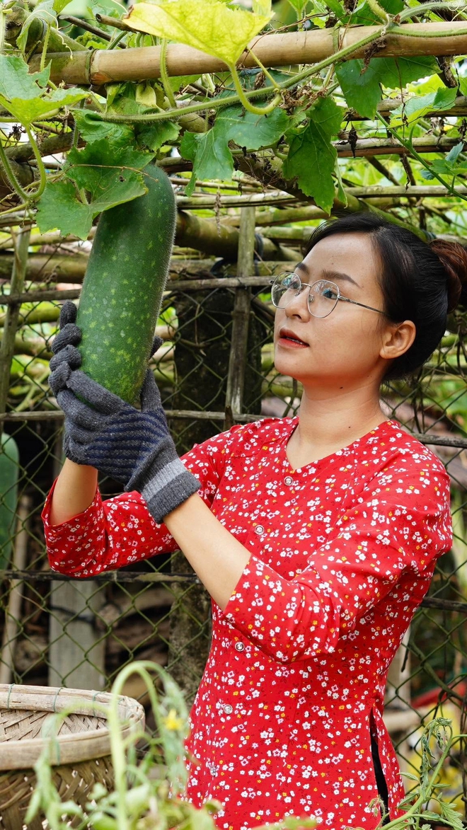 &Uacute;t Về Vườn đang vướng v&agrave;o chuyện g&igrave;? - Ảnh 1.