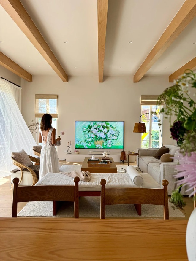 Căn biệt thự 850m2 bên hồ, tiện nghi như resort khép kín của người phụ nữ không đi làm, không kết hôn - Ảnh 9.