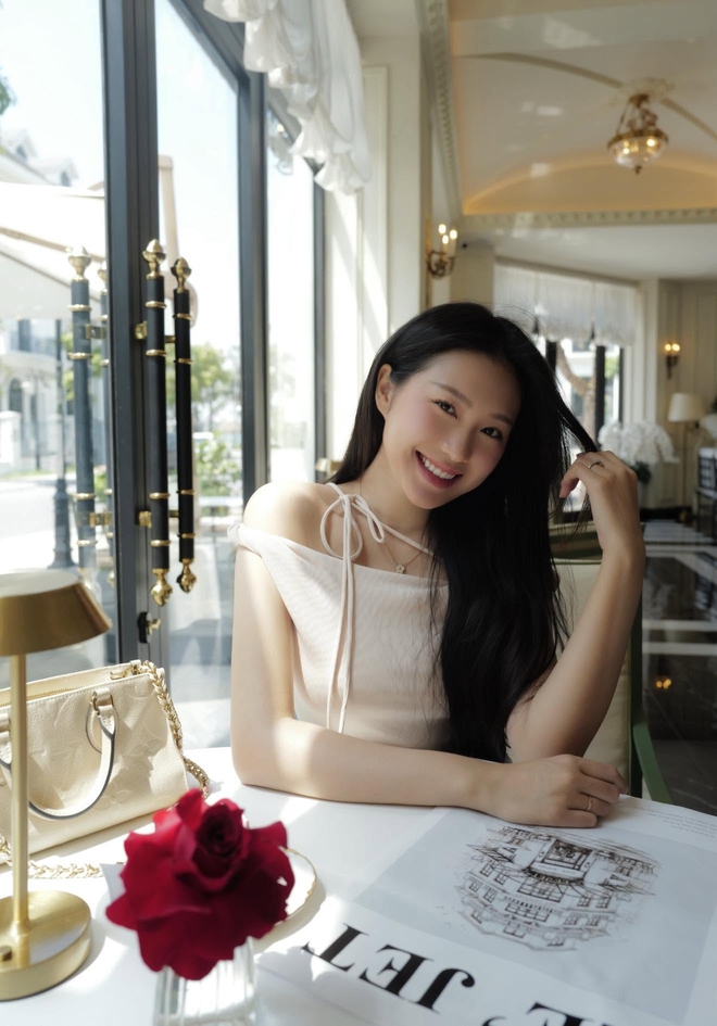 Do&atilde;n Hải My l&ecirc;n đồ đi ăn cưới l&agrave; r&otilde; đẳng cấp Top 10 Hoa hậu Việt Nam, kh&aacute;c hẳn style nhạt nhạt thường ng&agrave;y- Ảnh 18.