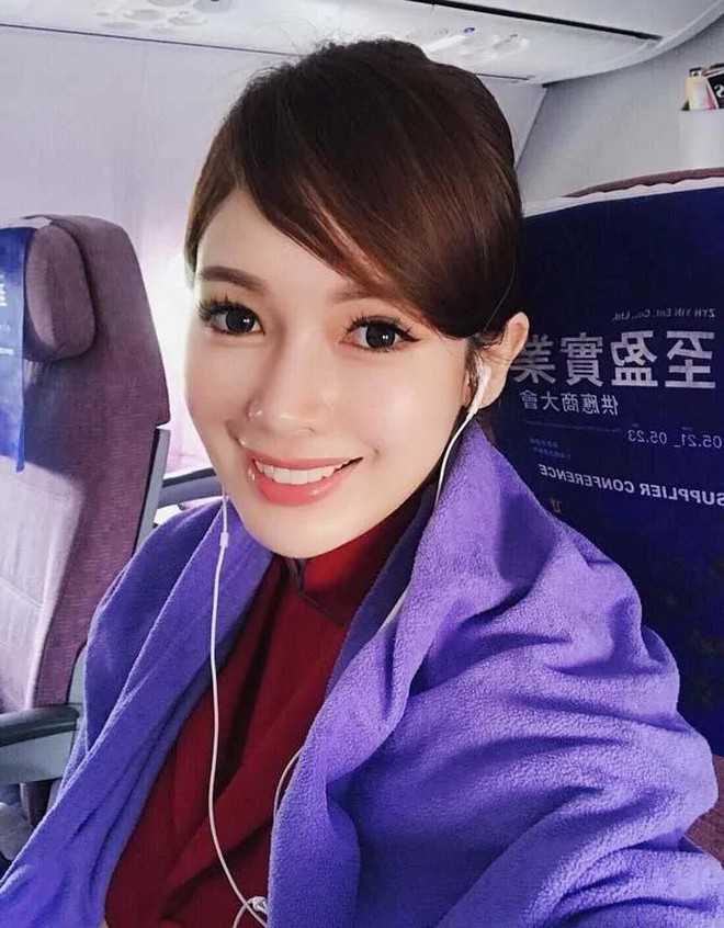 Nữ tiếp vi&ecirc;n h&agrave;ng kh&ocirc;ng nổi tiếng nghỉ việc sống đời &ldquo;ph&uacute; b&agrave;&rdquo; sau khi kết h&ocirc;n: H&eacute; lộ danh t&iacute;nh chồng - Ảnh 2.