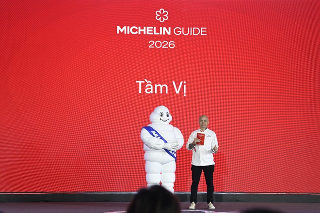 Michelin 2026 b&ugrave;ng nổ tranh c&atilde;i: Kh&ocirc;ng hề c&oacute; b&aacute;nh m&igrave; trong danh s&aacute;ch Bib Gourmand, B&aacute;nh cuốn B&agrave; Ho&agrave;nh lọt top g&acirc;y kh&oacute; hiểu - Ảnh 3.