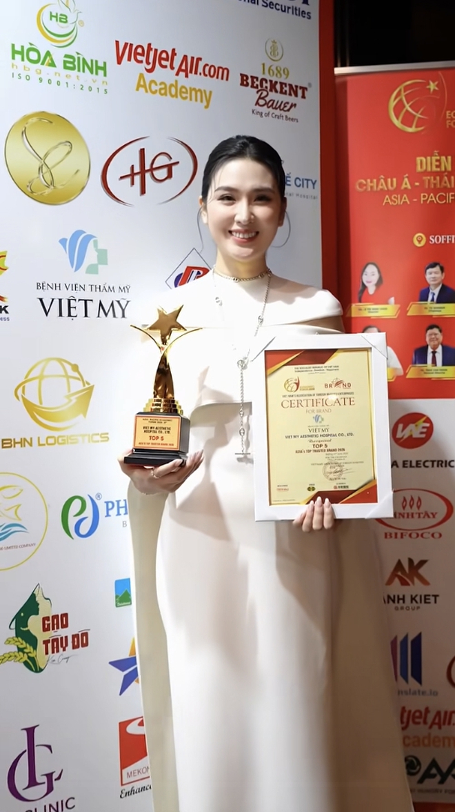 Ngọc Loan bất ngờ th&ocirc;ng b&aacute;o tin vui- Ảnh 2.