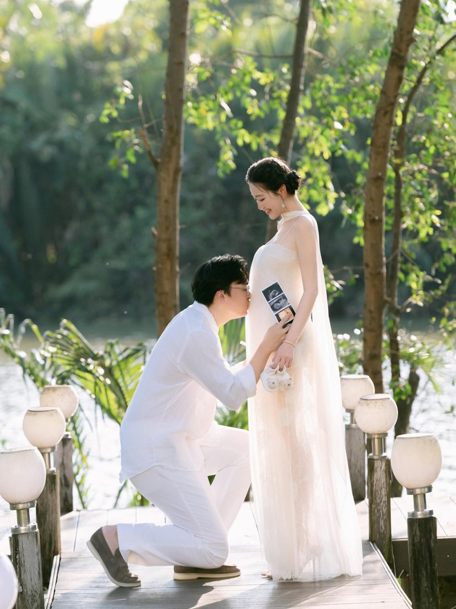 Chuyện tình “cọc đi tìm trâu” của tiểu thư ngành Y và bác sĩ điển trai ở TP.HCM: Chuẩn bị đón con đầu lòng sau 3 năm cưới - Ảnh 7.