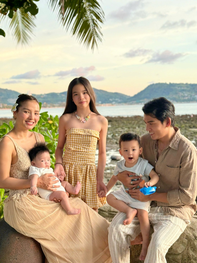 Con gái riêng của mỹ nhân showbiz Việt gây sốt với đôi chân siêu dài ở tuổi 13, thần thái chuẩn ngôi sao tương lai - Ảnh 29.